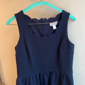 Loft 4P quilted navy dress, hits at the knee
